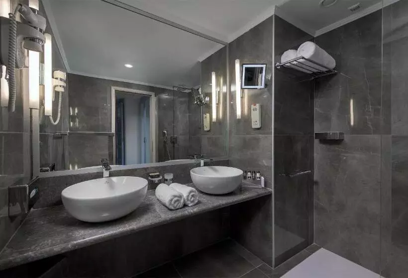 オーシャンビュージュニアスイート, Rodos Palladium Leisure & Wellness