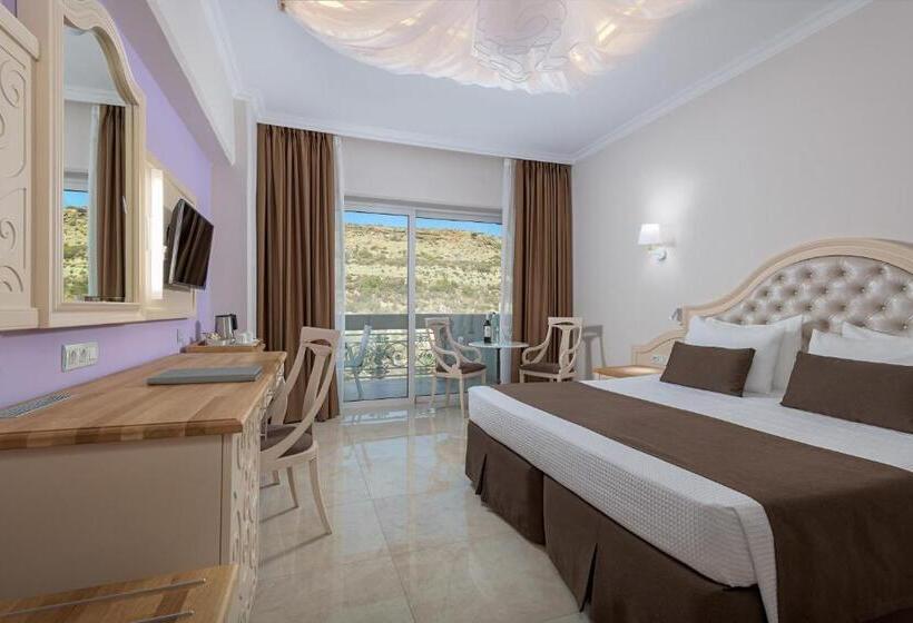 디럭스 인테리어 룸, Rodos Palladium Leisure & Wellness