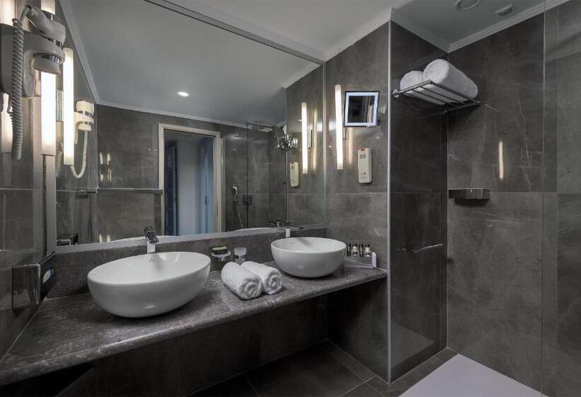 エクゼクティブルーム, Rodos Palladium Leisure & Wellness