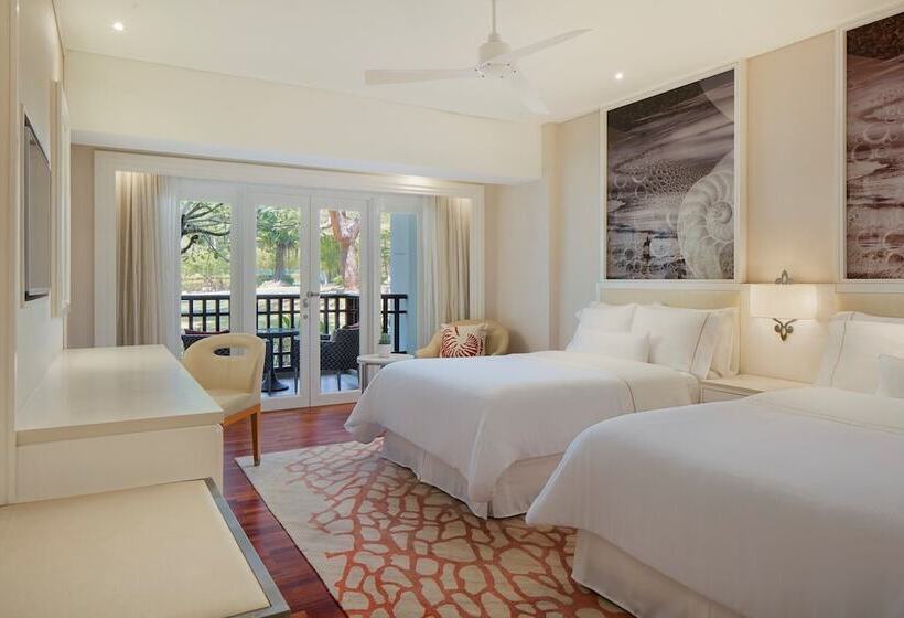스탠다드 룸 가든 전망, The Westin Langkawi Resort & Spa