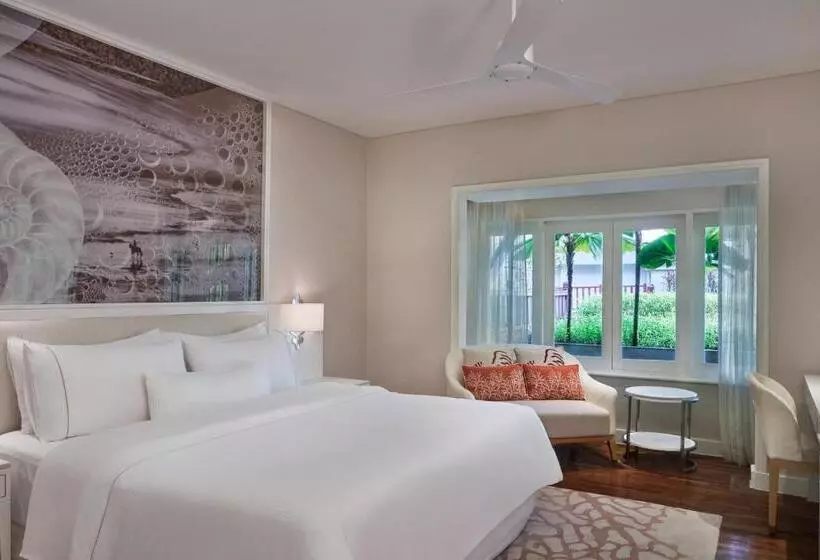 اتاق استاندارد با تخت بزرگ, The Westin Langkawi Resort & Spa