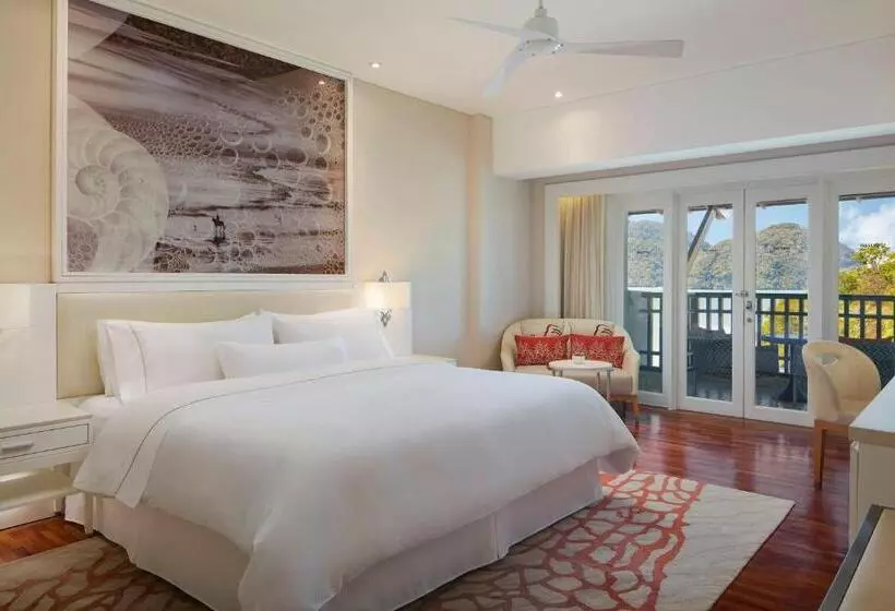اتاق استاندارد با تخت بزرگ, The Westin Langkawi Resort & Spa