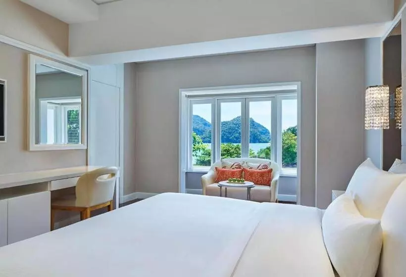 سوییت با چشمانداز دریا, The Westin Langkawi Resort & Spa