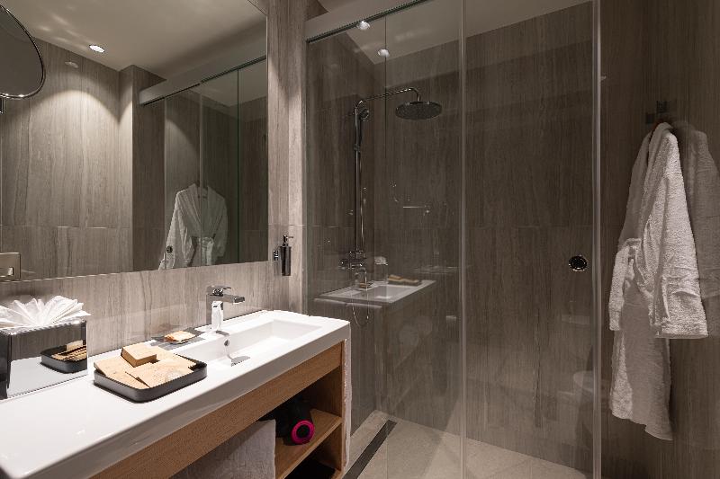 스위트 킹사이즈 침대, The Westin Langkawi Resort & Spa