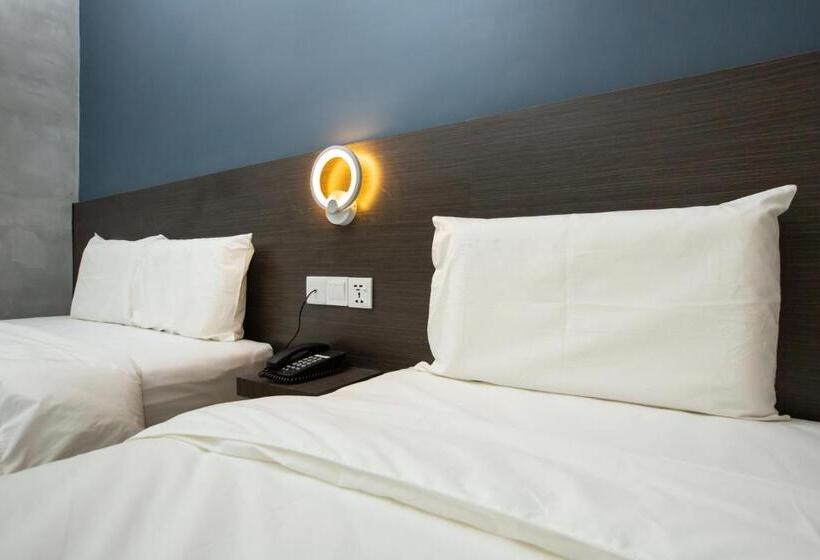 غرفة سوبيريور عائلية, Signature 1