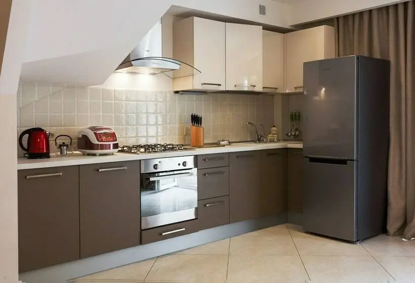 , Sun City Arcadia Apartments