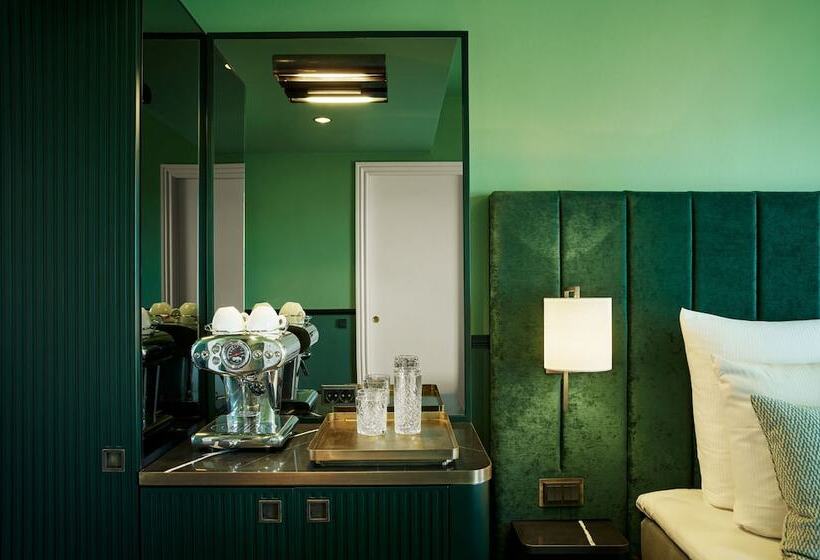 스탠다드 룸 더블 침대, Wide