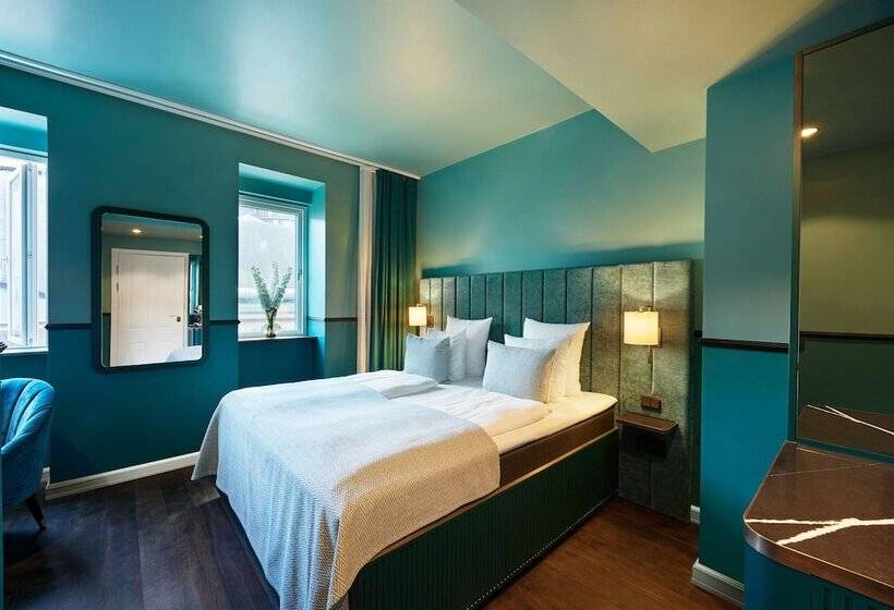 스탠다드 룸 더블 침대, Wide