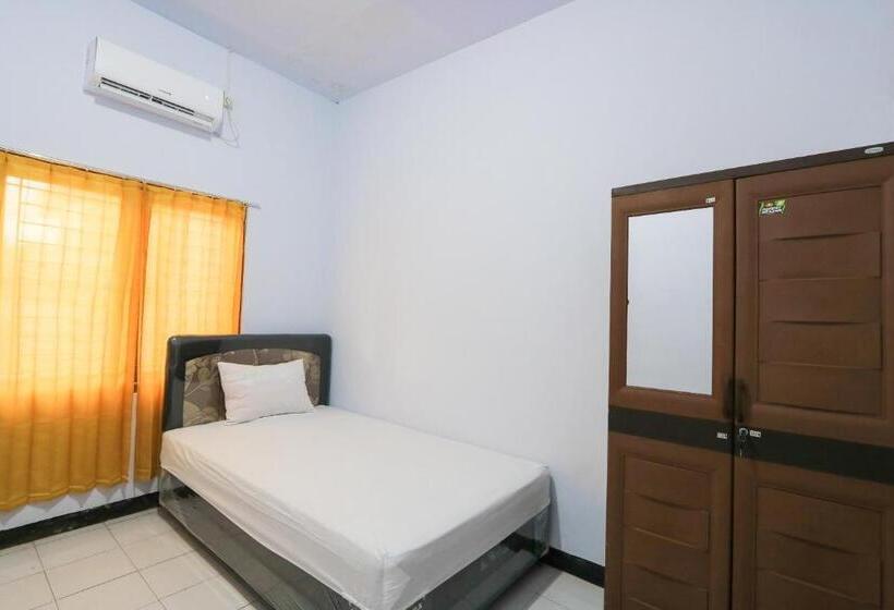 חדר אקונומי יחיד, Oyo Life 2724 Wisma Wijaya