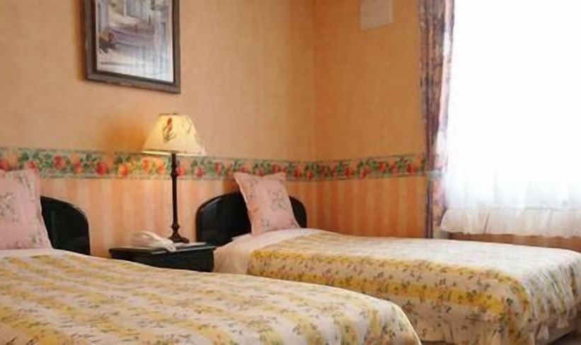 Номер Стандарт, Petit Hotel Corinthian