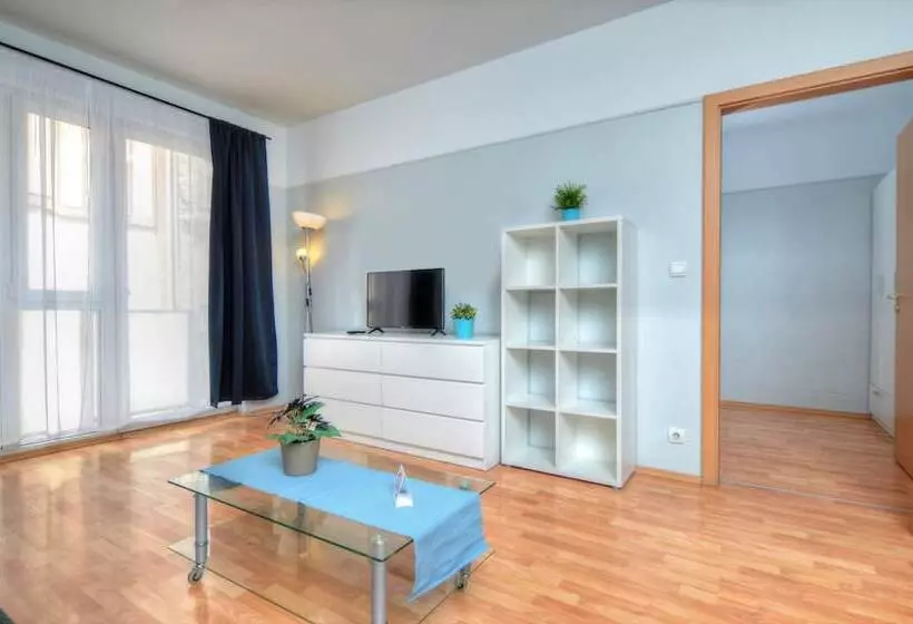 آپارتمان 1 خوابه, Agape Apartments