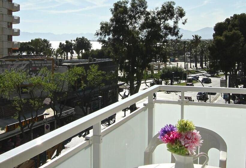 اتاق استاندارد با تراس, Hostal Tahiti Rs