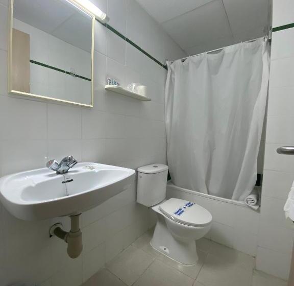 اتاق استاندارد با تراس, Hostal Tahiti Rs