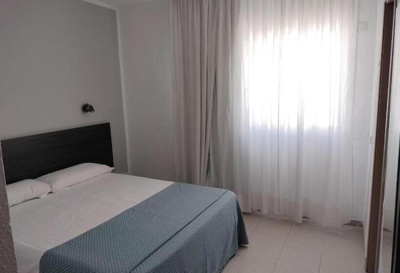 اتاق استاندارد, Hostal Tahiti Rs