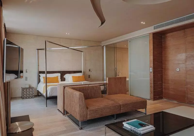 Sviitti, Aguas De Ibiza Grand Luxe Hotel Small Luxury Hotel Of The World