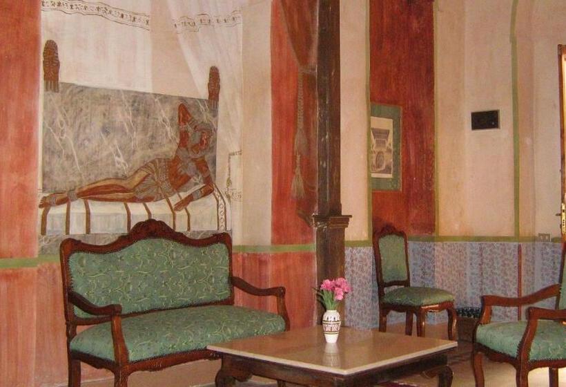 اتاق لوکس, Al Moudira