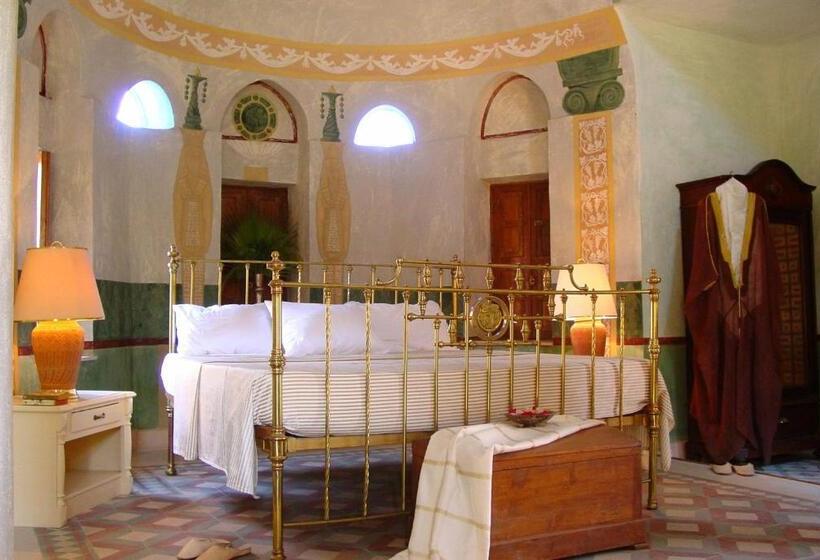 سوییت جونیور, Al Moudira