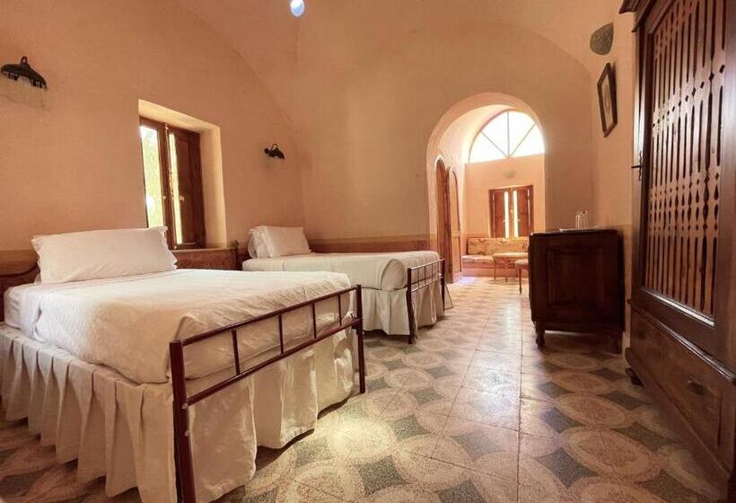 اتاق استاندارد, Al Moudira