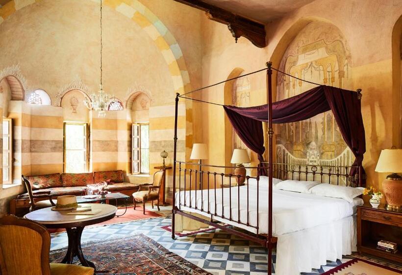 جناح جونيور, Al Moudira