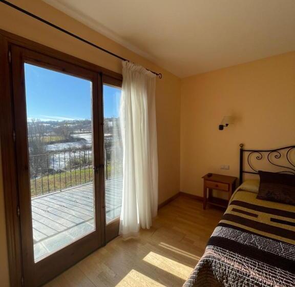 스탠다드 룸, Cal Martri