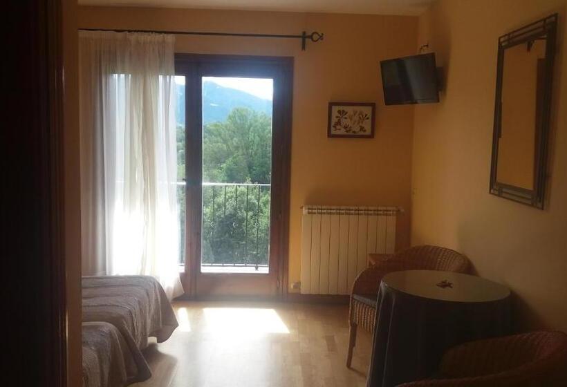 스탠다드 룸, Cal Martri