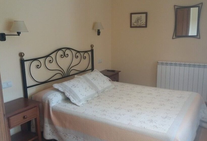 스탠다드 룸, Cal Martri