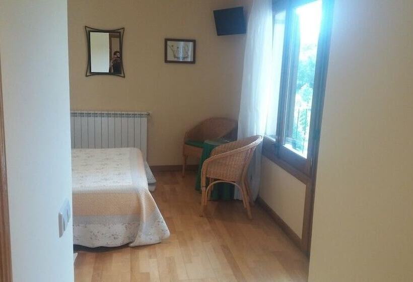 스탠다드 룸, Cal Martri