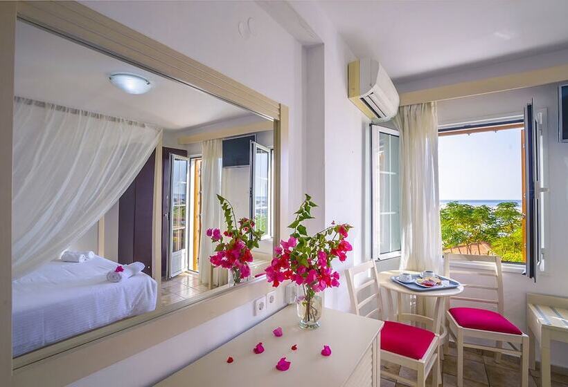 اتاق استاندارد, Kerkis Bay