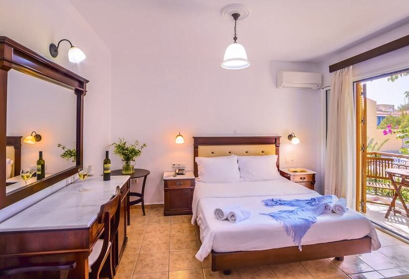 اتاق استاندارد سه نفره, Kerkis Bay