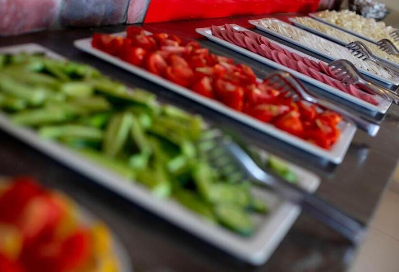 اتاق اساندارد با چشمانداز جانبی به دریا, Kristal Beach