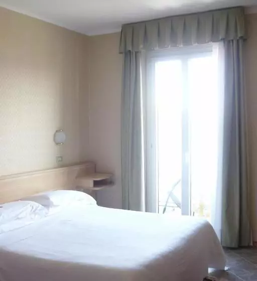 Standard room with outdoor bath, La Sacca