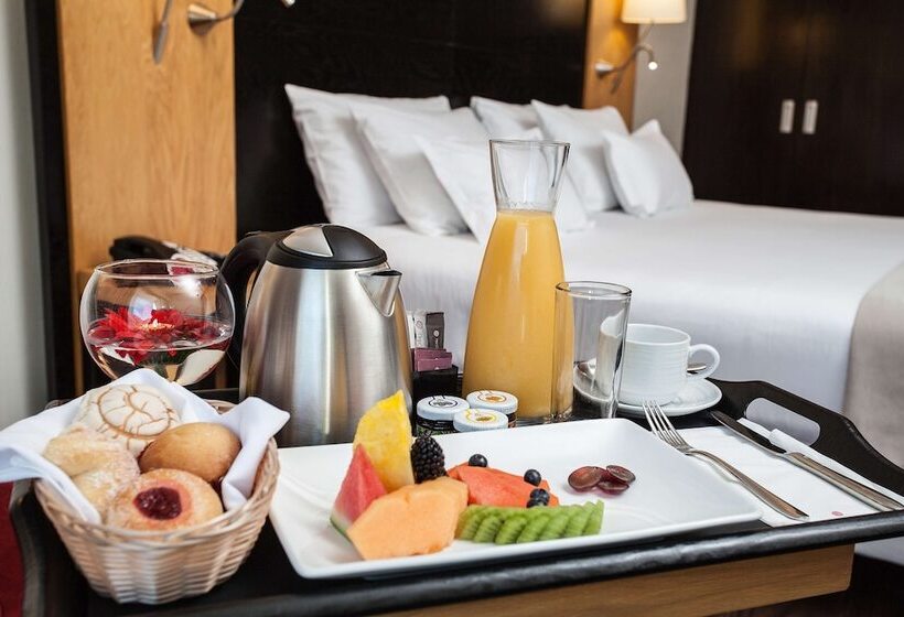 Номер Премиум, NH Collection Monterrey San Pedro