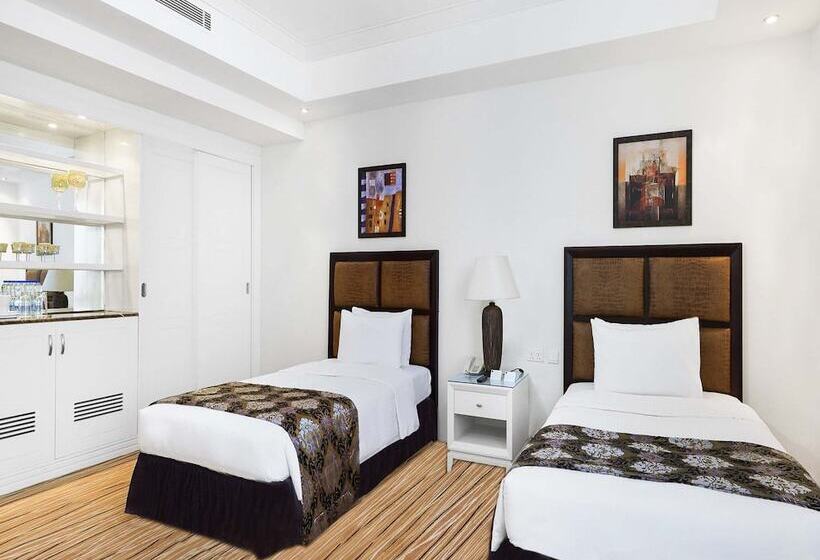 اتاق کلاسیک, Plaza Inn