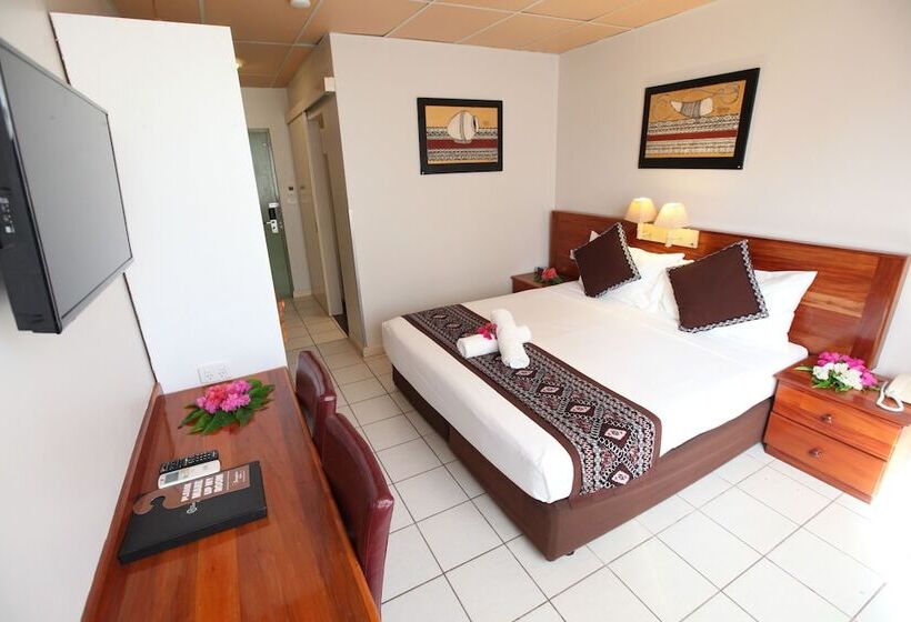 オーシャンビュースタンダードルームバルコニー付き, Smugglers Cove Beach Resort &