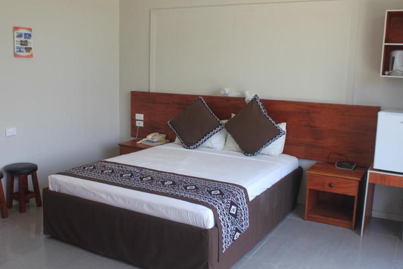 スタンダードルーム, Smugglers Cove Beach Resort &