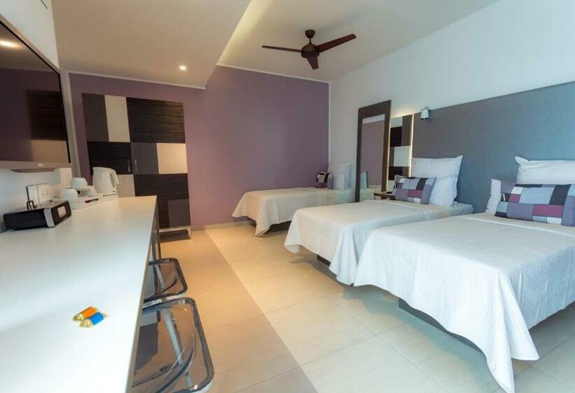 اتاق استاندارد سه نفره, Valentina