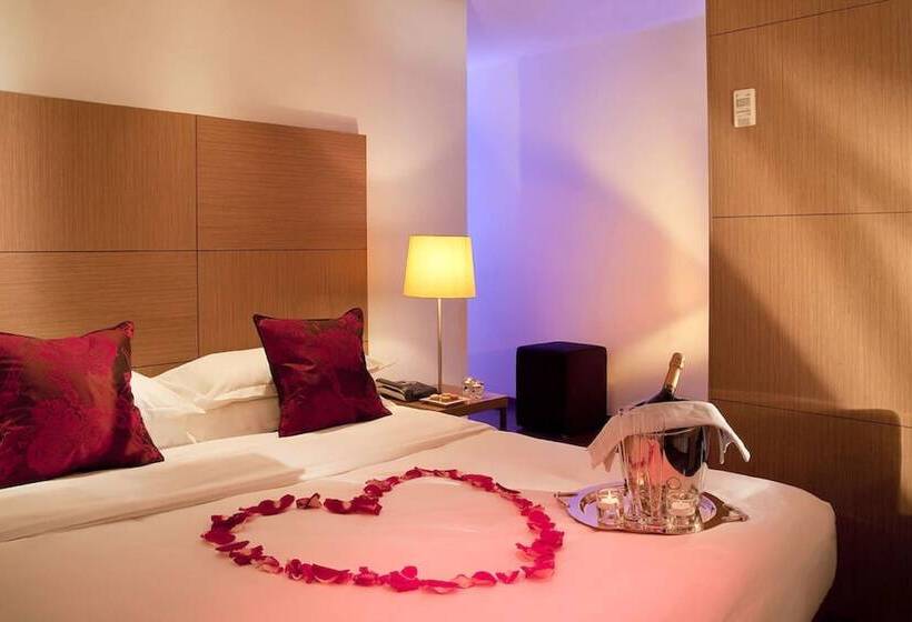 エクゼクティブルーム, Villathena