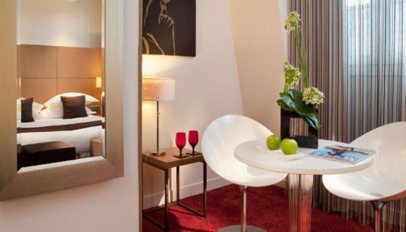 エクゼクティブルーム, Villathena