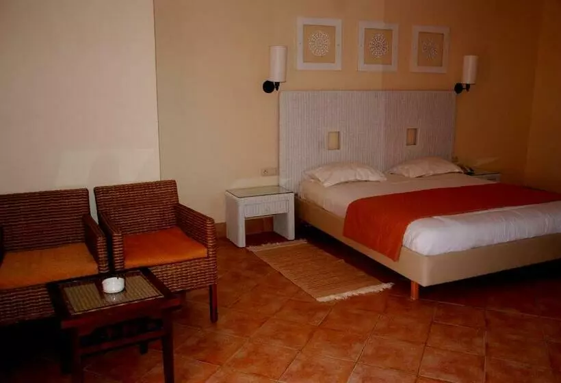 اتاق استاندارد سه نفره, Vincci Safira Palms Hôtel & Spa