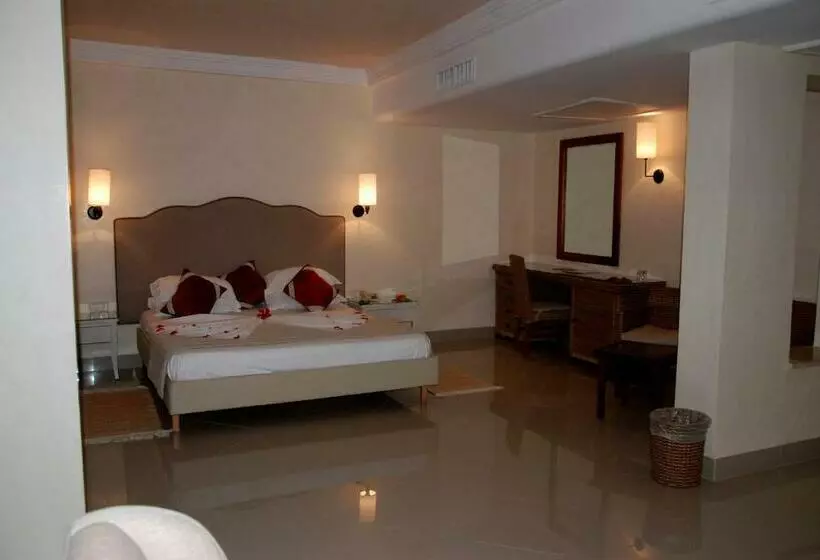 اتاق خانوادگی, Vincci Safira Palms Hôtel & Spa