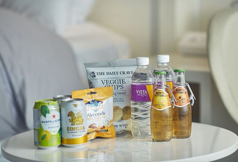Номер Deluxe Вид на Горы, Vista Walkerhill Seoul   Formerly W Seoul
