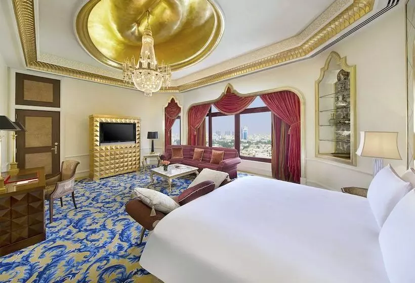 سوییت اجرایی, Waldorf Astoria Jeddah  Qasr Al Sharq