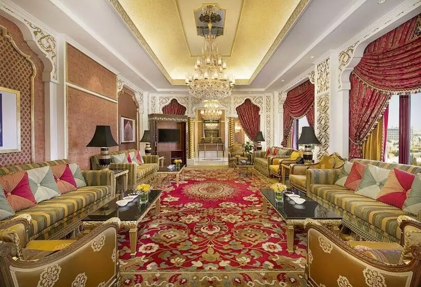 سوئیت رویال, Waldorf Astoria Jeddah  Qasr Al Sharq