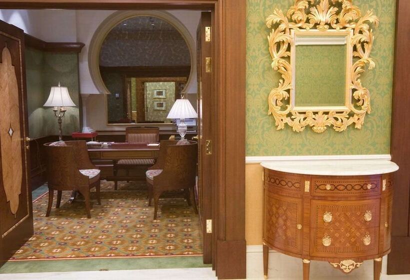 皇家套房, Waldorf Astoria Jeddah  Qasr Al Sharq