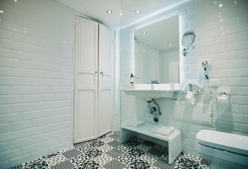 اتاق سوپریور, 555 Hotel Clubbing Adults Only