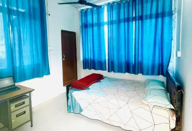 1 Bedroom Penthouse Apartment, Cupidtrails Backpacker S Penthouse