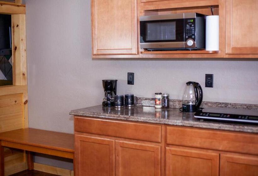 Delüks Stüdyo, Crooked River Ranch Cabins