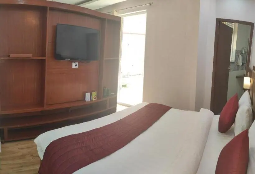 Suit Deluxe, Himalayan Splendour Resort