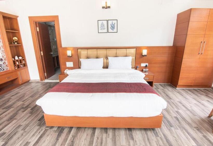 סוויטה נוף להרים, Himalayan Splendour Resort