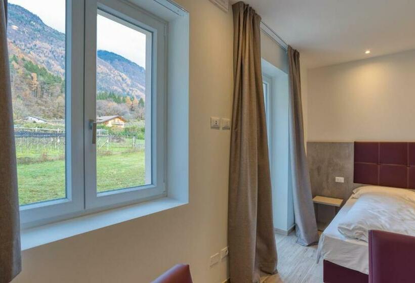 חדר אקונומי, Barambana Rooms